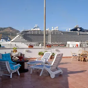 https://attico-con-terrazza-sul-porto.palermohotels.org
